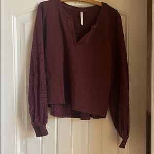 Burgundy Anthropologie M sweatshirt with Lace Details